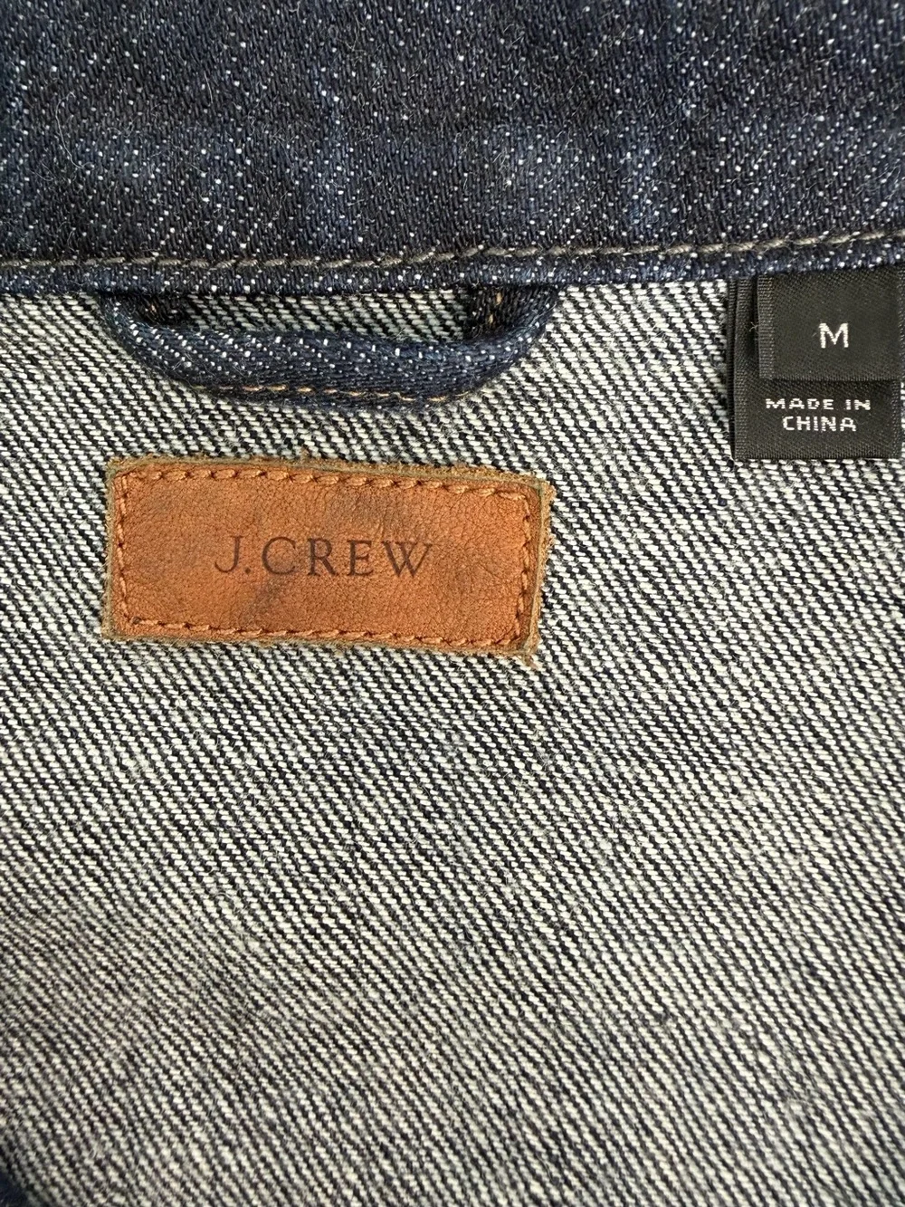 J.Crew Men’s Denim Trucker Jacket M Dark Indigo Rugged Classic Rigid Cotton